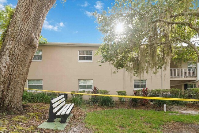 Foto del edificio - 2500 Lee Rd