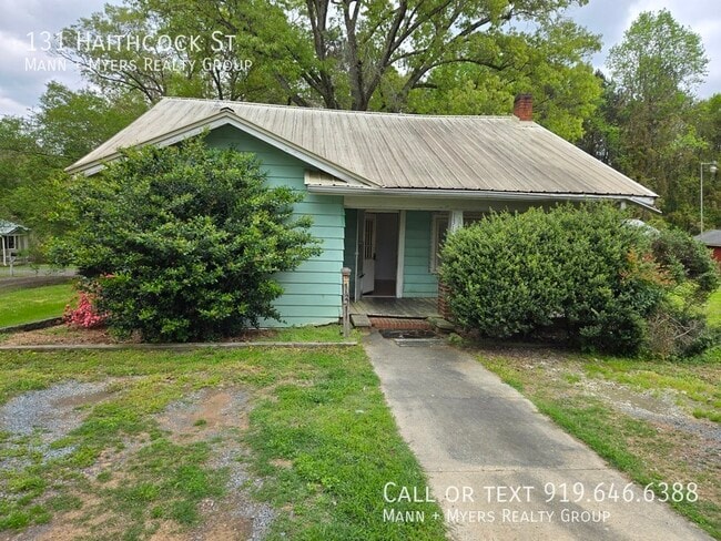 Foto del edificio - 131 Haithcock St