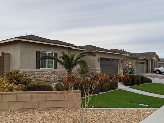 Foto del edificio - Beautiful 4 bed, 2.5 bath home AVAILABLE for RENT February 15th, 2026!