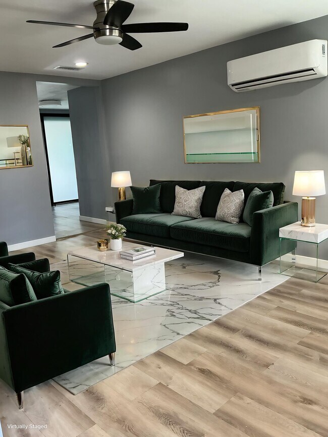 Foto del edificio - 8812 Beverly Rd