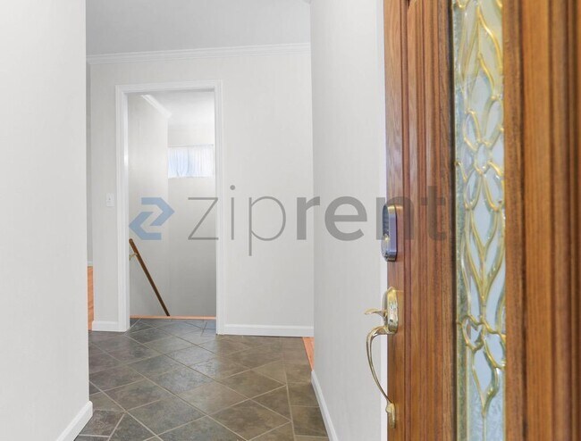 Foto del edificio - 6209 121st Ave SE