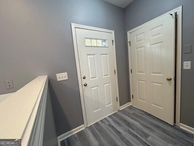 Foto del edificio - 1943 Hoods Fort Cir NW