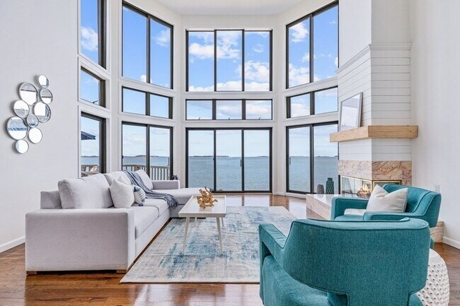 Foto del edificio - 132 Shore Ave