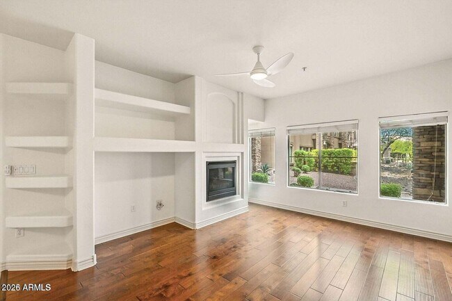 Building Photo - 5450 E Deer Valley Dr