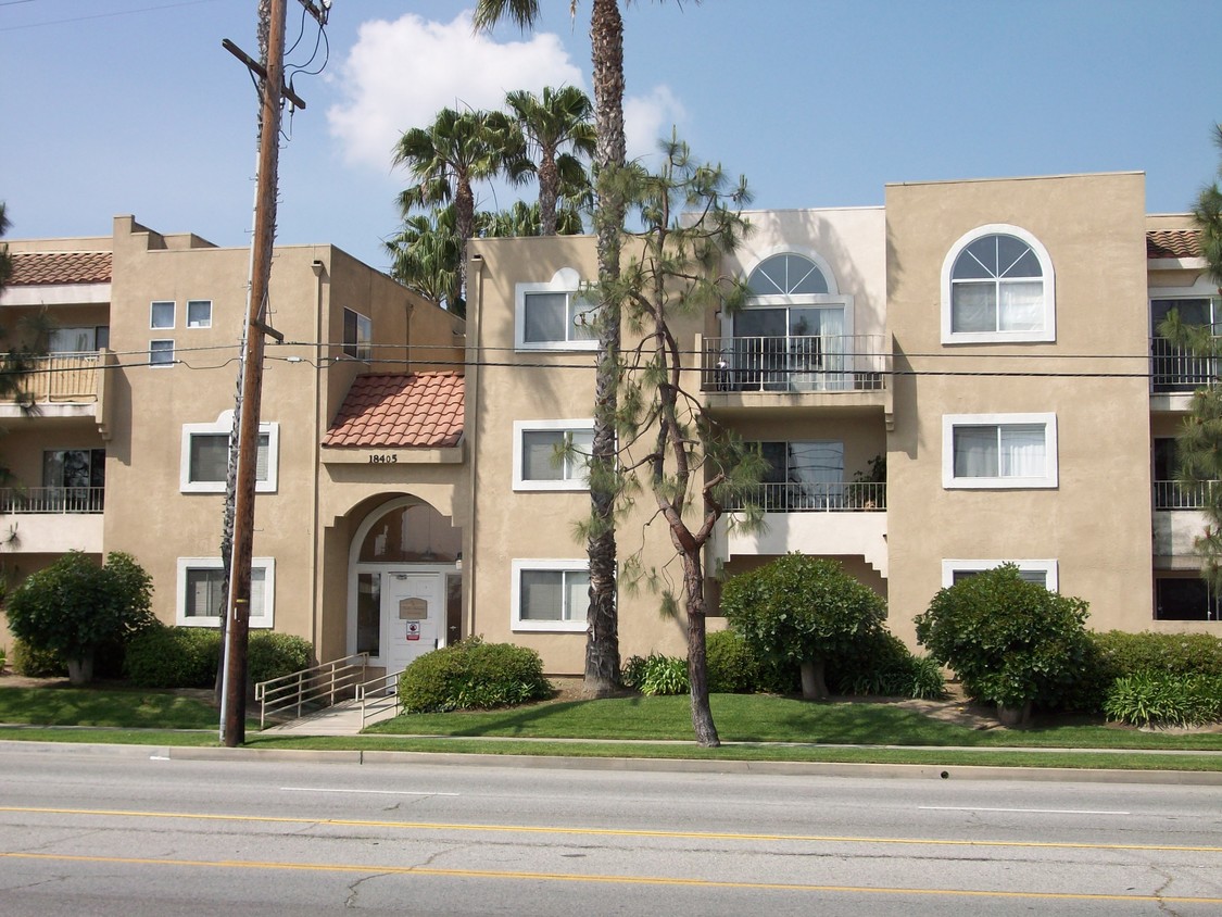 Primary Photo - Harbor Gateway Apartments