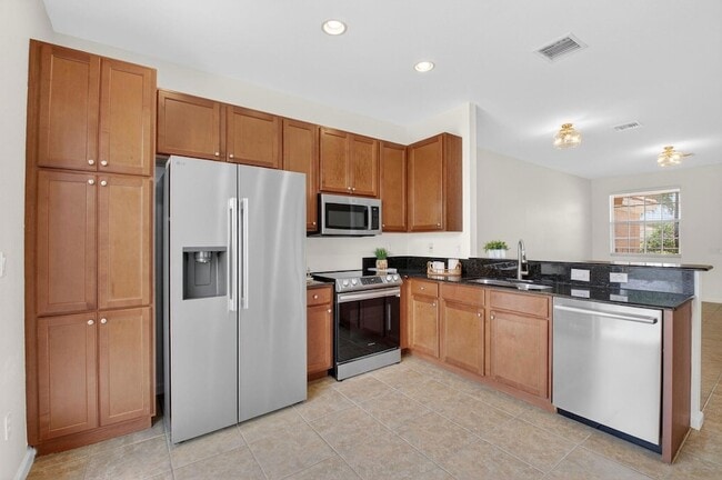 Photo - 7409 Sarentino Ln Townhome