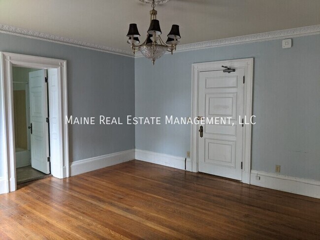 Foto del edificio - 99 Broadway-Apt 4