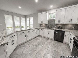 Foto del edificio - 7814 Woodcliff Blvd