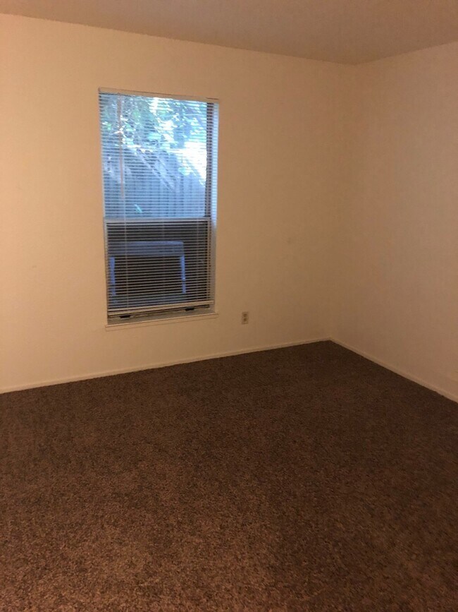 Foto del edificio - 14th Street