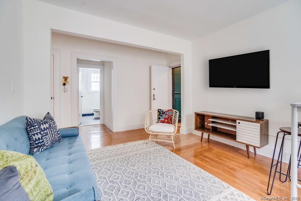 Foto del edificio - 424 Whitney Ave