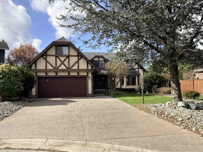 Building Photo - 1805-148A 148a St