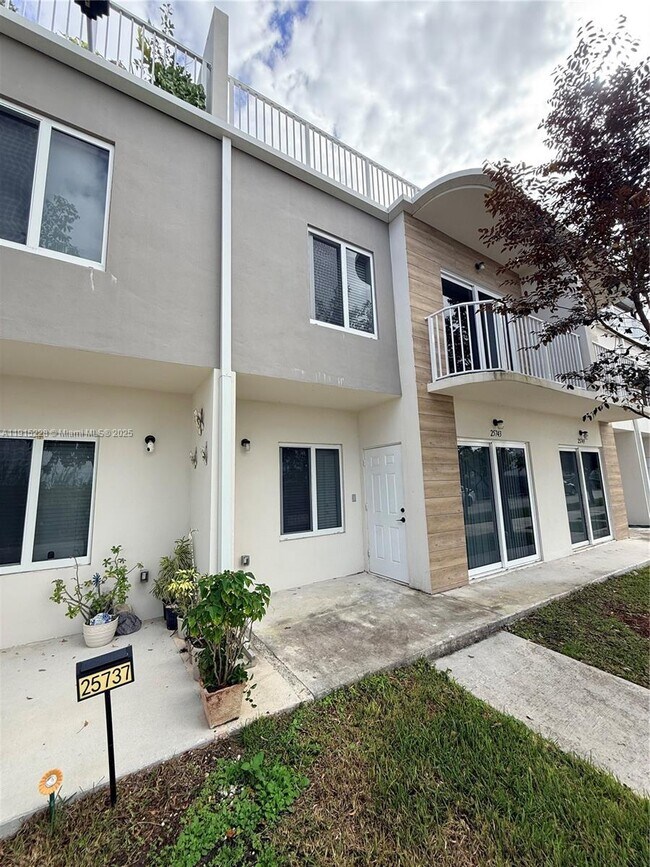 Foto del edificio - 25743 SW 144th Ave