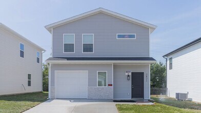 Building Photo - 2821 Emery Dr