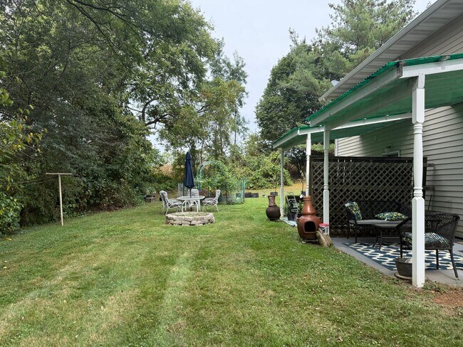 Foto del edificio - 11755 Village Heights Dr
