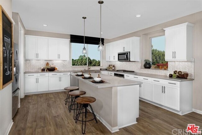 Foto del edificio - 14059 Zirconia Ln