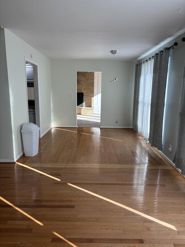 Foto principal - 1704 W Jackson St