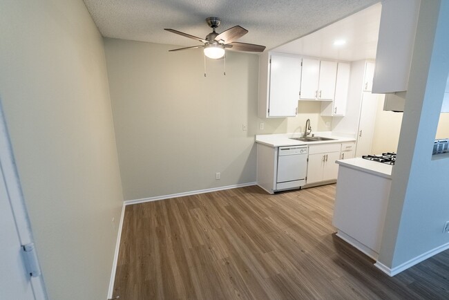 Interior Photo - 17211 Chatsworth Street