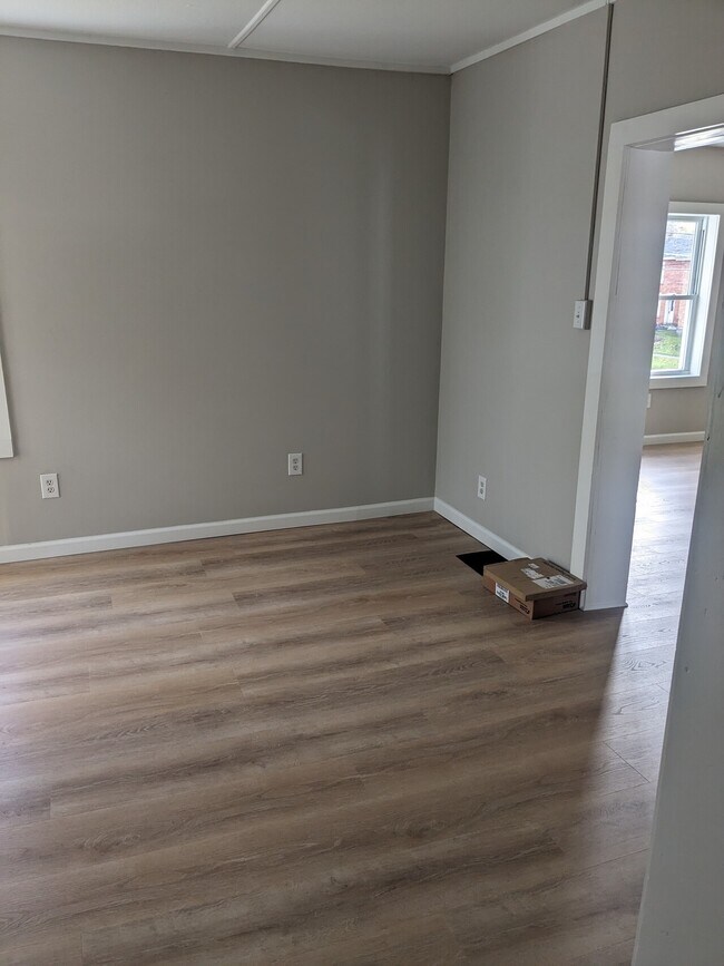 57 Seymour St Unit Apt 2 Upper, Auburn, NY 13021 Condo for Rent in