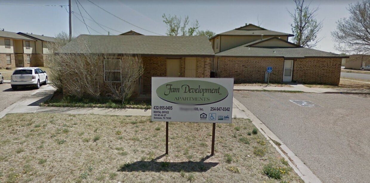 Foto del edificio - 100 NE 4th