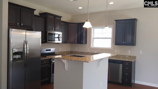 Foto del edificio - 139 Wisley Garden Dr