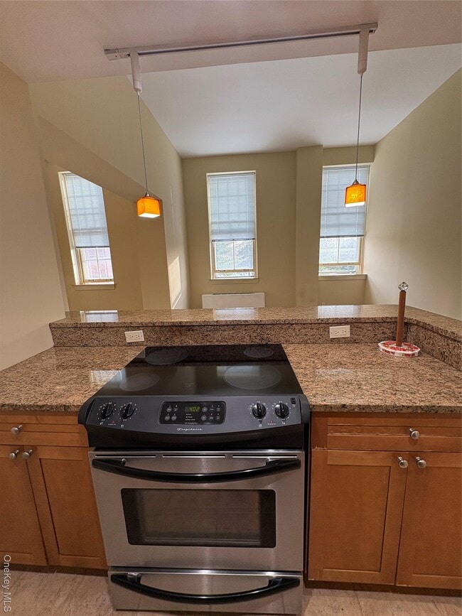 Foto del edificio - 1701 Crompond Rd