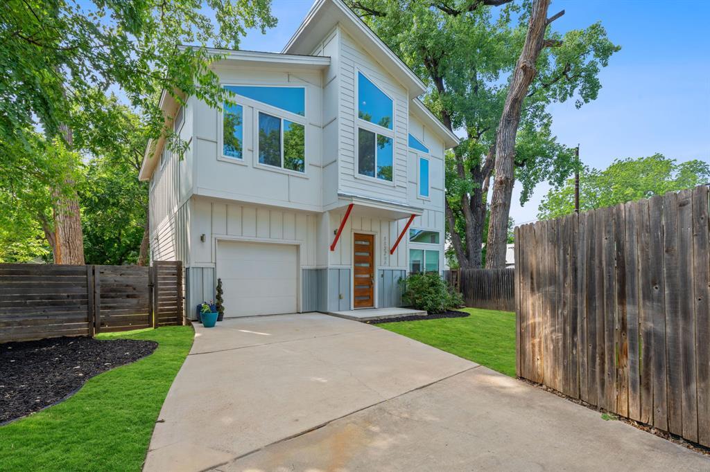 Foto principal - 1122 1/2 Gunter St