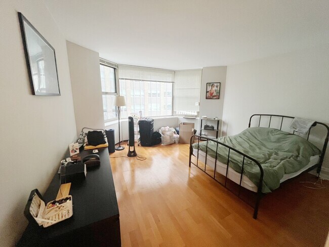 Foto del edificio - 535 N Michigan Ave