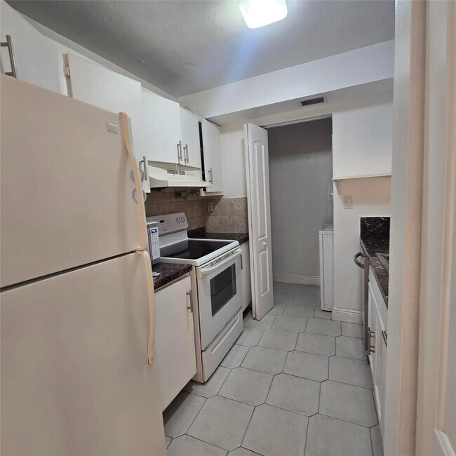 Foto del edificio - 15470 SW 82nd Ln