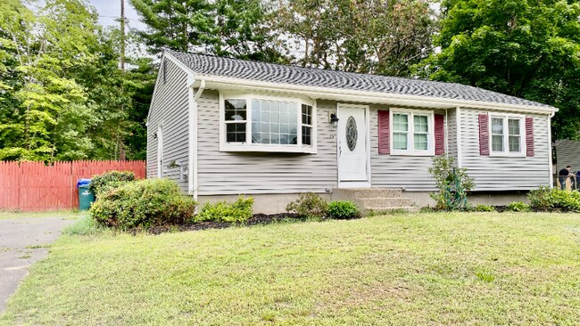 Building Photo - 15 Jones Dr