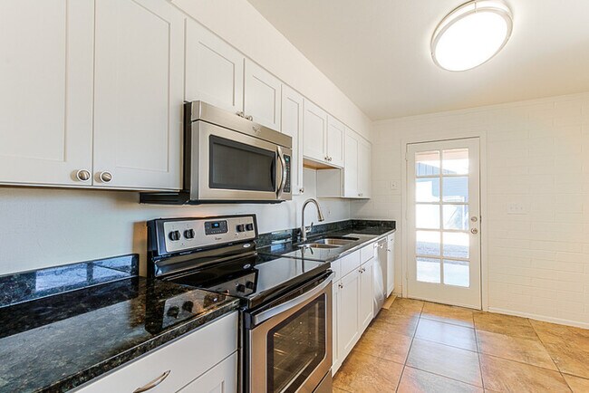 Building Photo - Affordable Rental- No HOA!