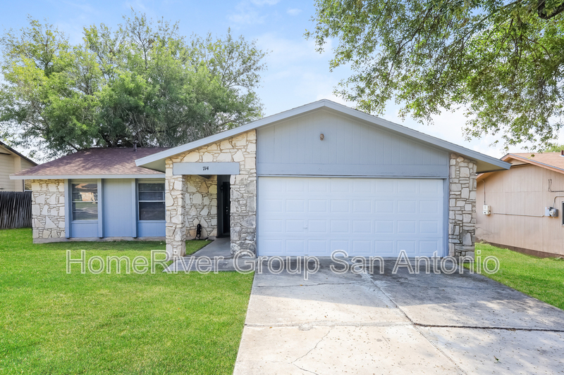 Foto principal - 714 Dana Dr