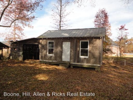 Building Photo - 2310 Red Oak Rd