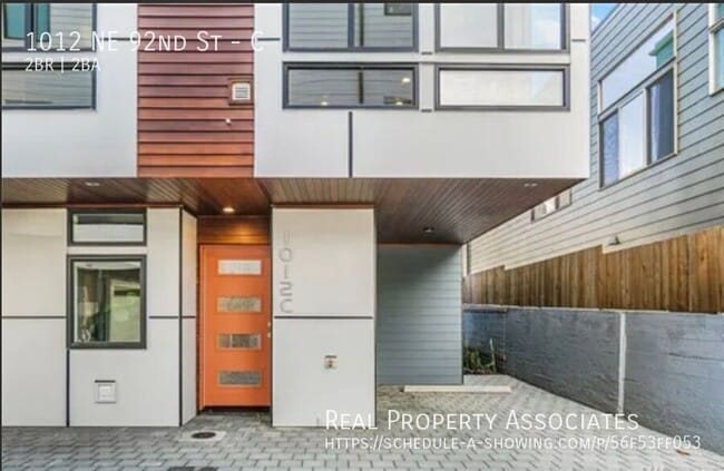 Foto del edificio - 1012 NE 92nd St