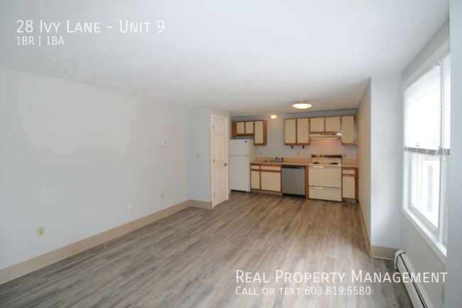 Building Photo - 28 Ivy Ln