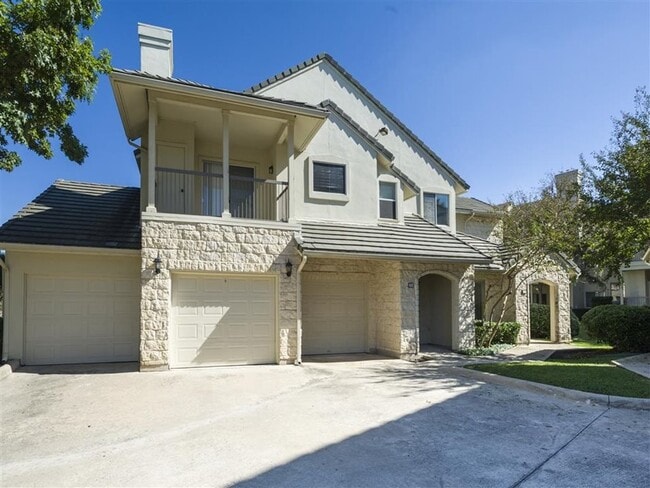 Building Photo - 6800 Austin Center Blvd