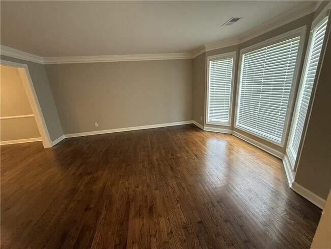 Foto del edificio - 944 Crossing Rock Dr