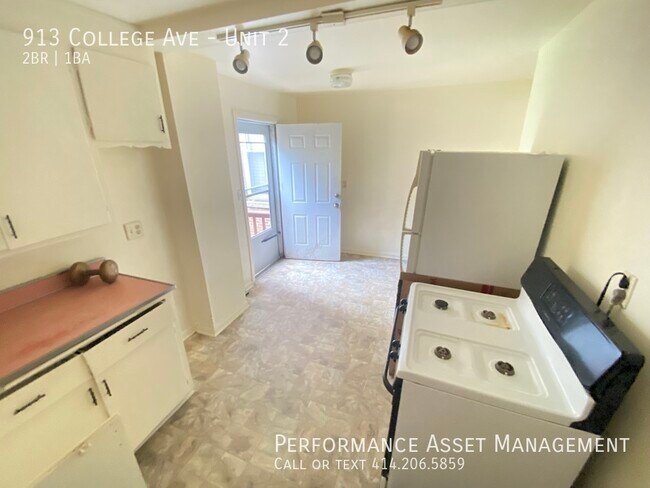Building Photo - 2 BED 1 BATH IN THE HEART OF RACINE