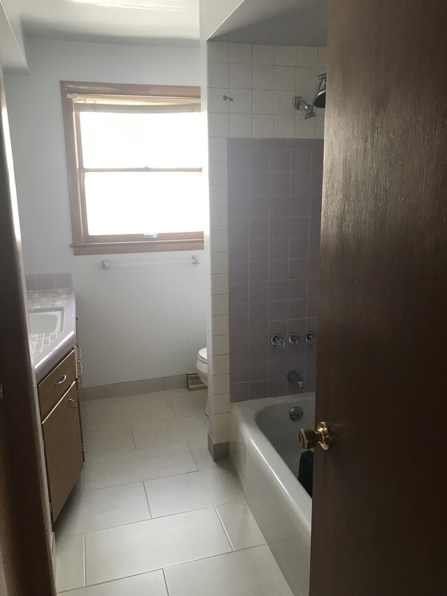 Building Photo - 1734 N 59th St