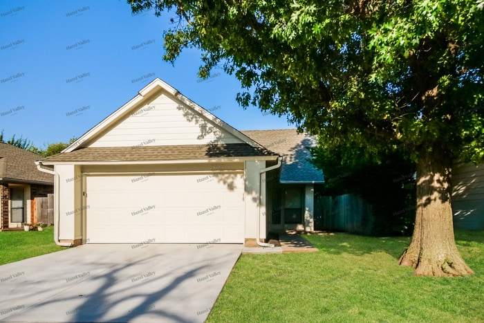 Foto principal - 7623 NW 105th Terrace