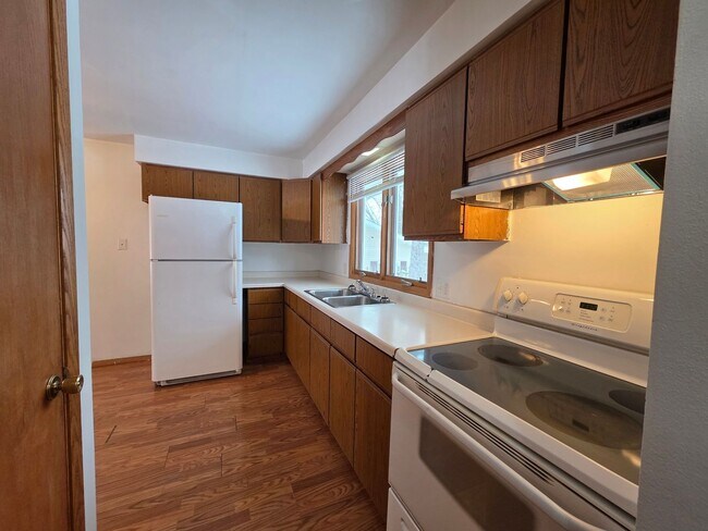 Foto del edificio - 416 Park Ln