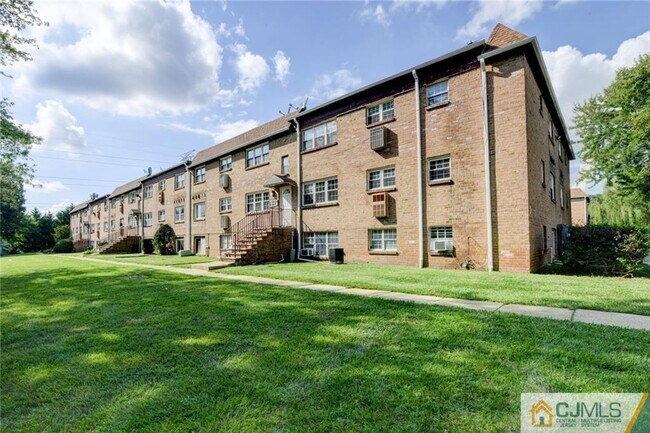 Foto del edificio - 448 College Dr
