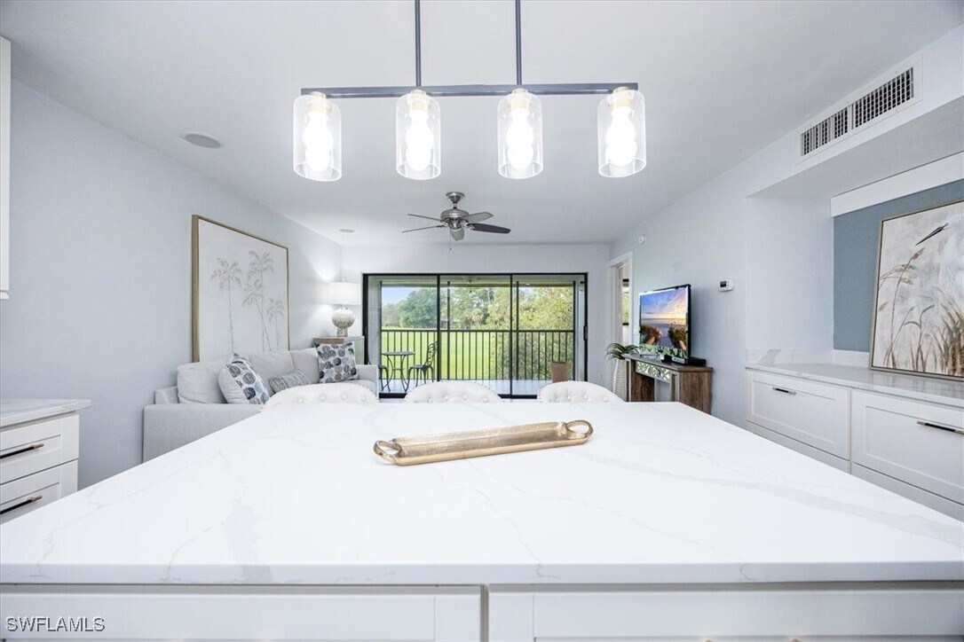 Foto principal - 746 Eagle Creek Dr