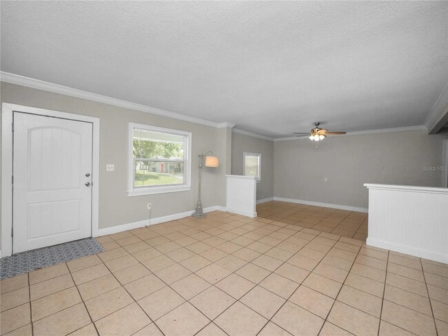 Building Photo - 3440 Milner Dr S