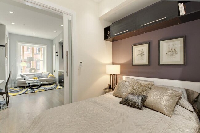 Foto del edificio - 1729 Riggs Pl NW