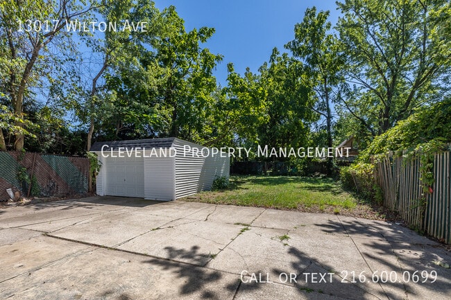 Building Photo - 13017 Wilton Ave