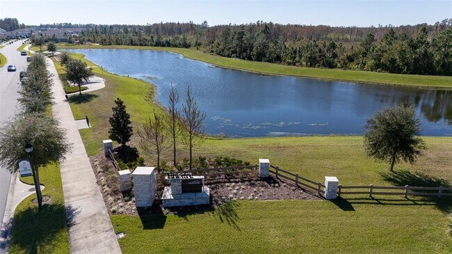 Foto del edificio - 12749 Brodlove Ln