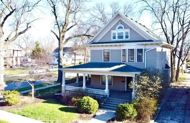 Building Photo - 1445 C St