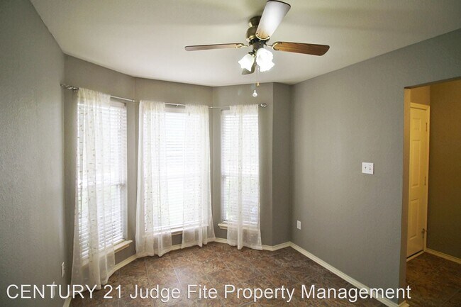 Foto del edificio - 3 br, 2 bath House - 1702 Straus Road