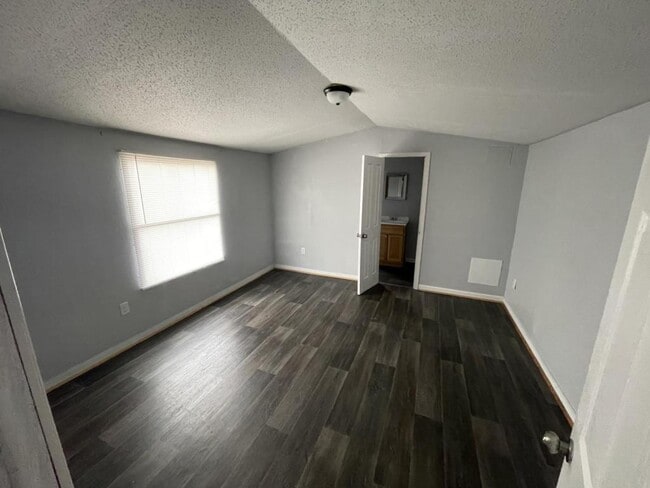 Foto del edificio - 173 Tranquility Ln