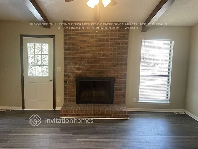 Building Photo - 320 Wilby Dr